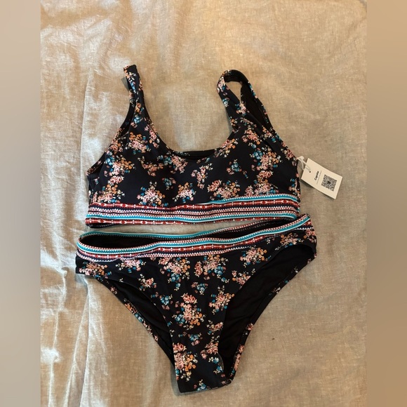 Cupshe 2 piece bikini nwt size m - Picture 2 of 2